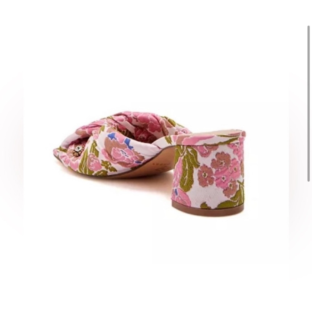 Katy Perry Women's
The Tooliped
Twisted Slip-on Sandals 9M/39